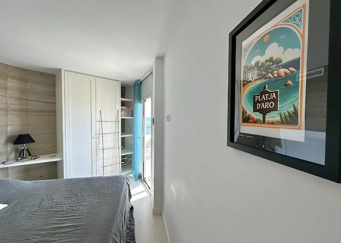 Blue Fanals En Platja d'Aro